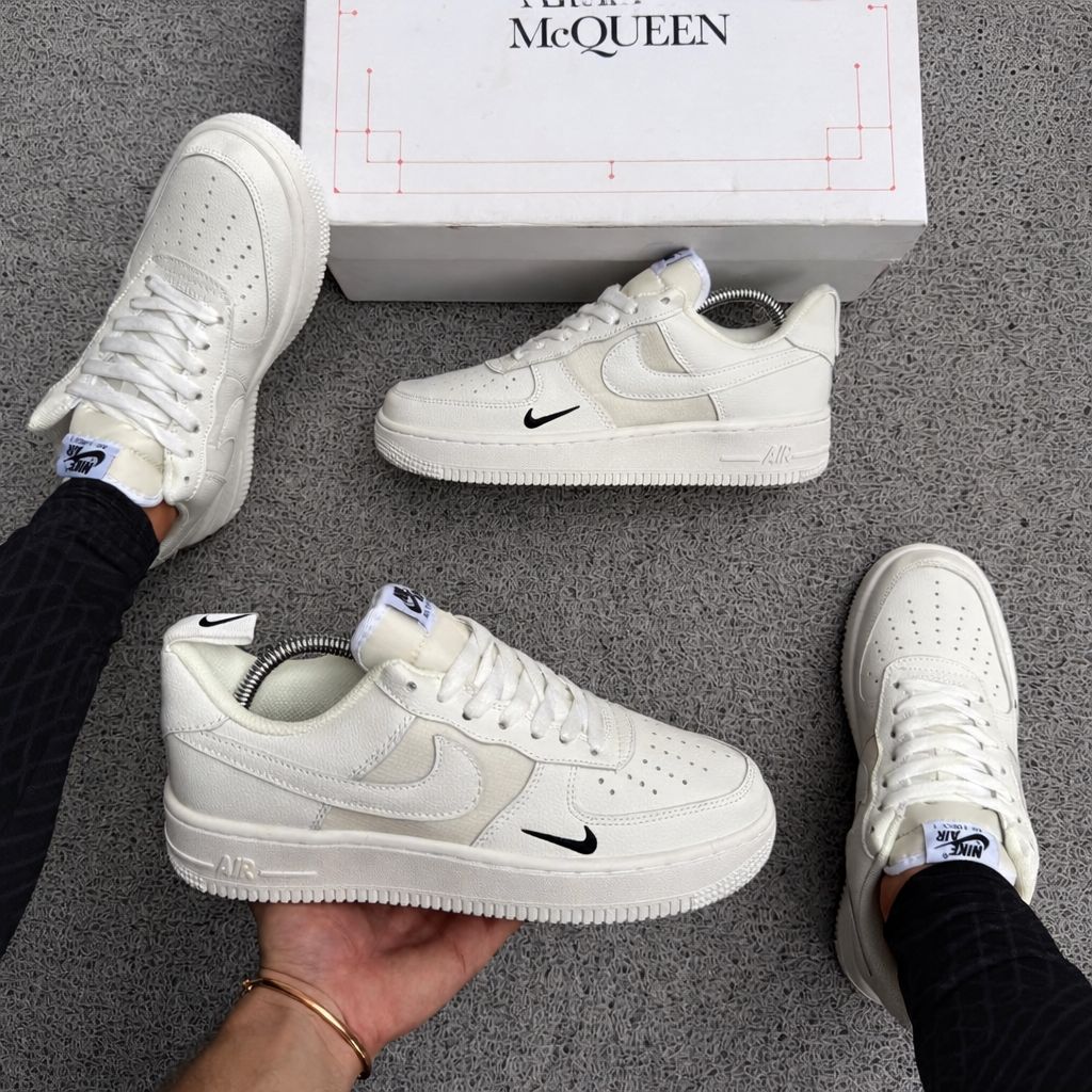 Nike AF1 Sail hombre talla 40 Cali