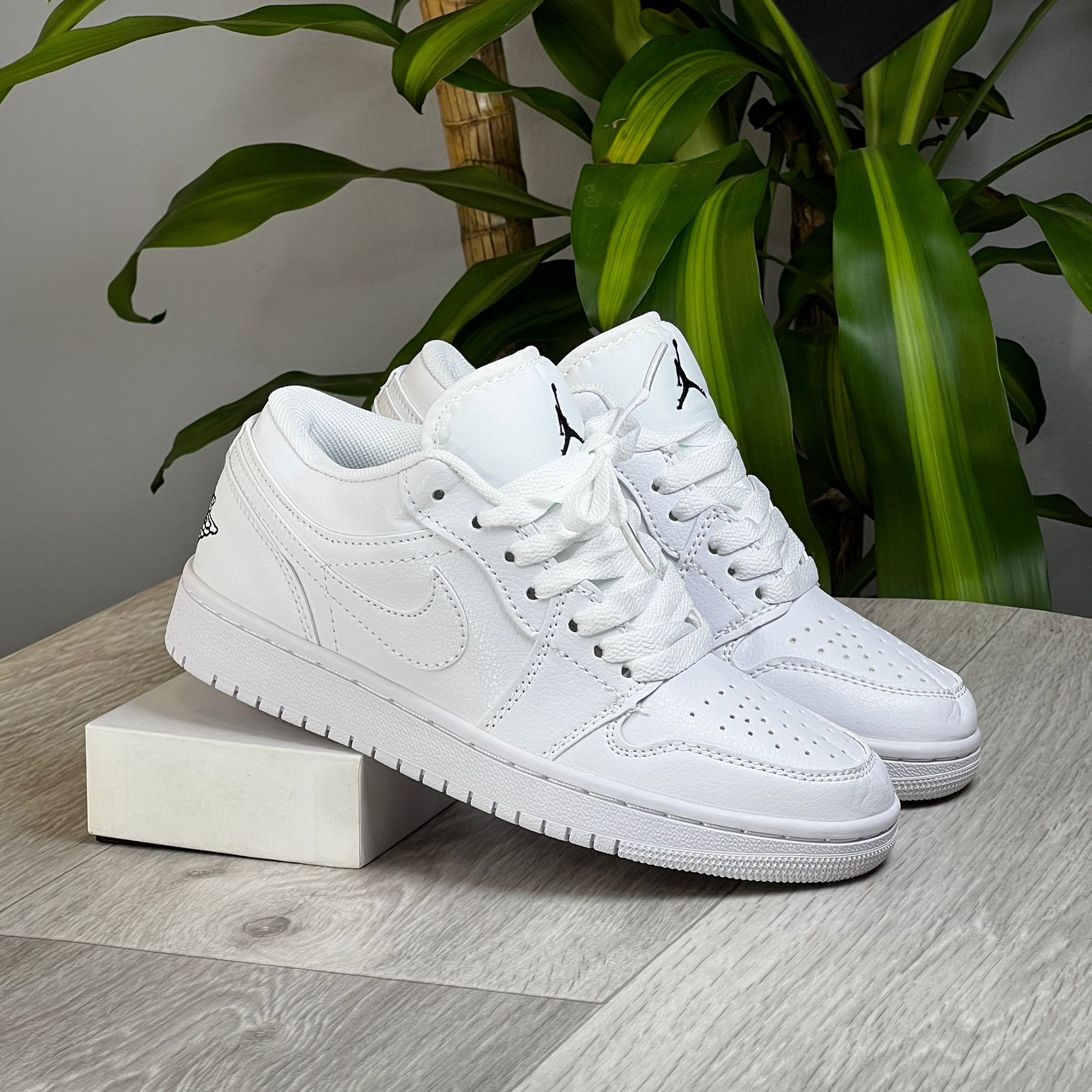 Jordan Retro 1 Low hombre Cali